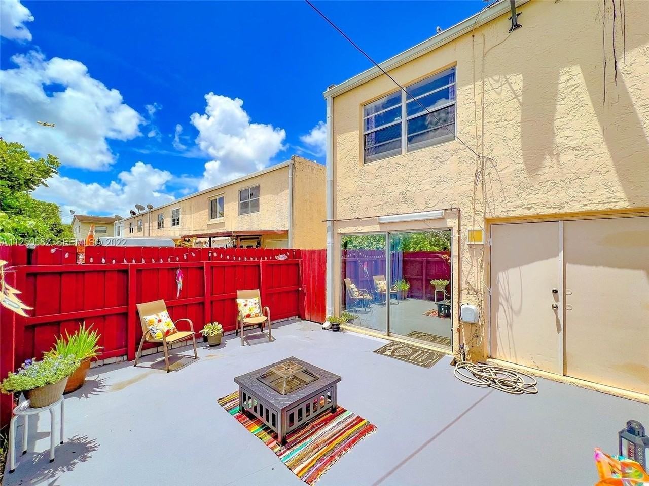 3672 Sw 59th Ave #7 - Photo 7 of 23