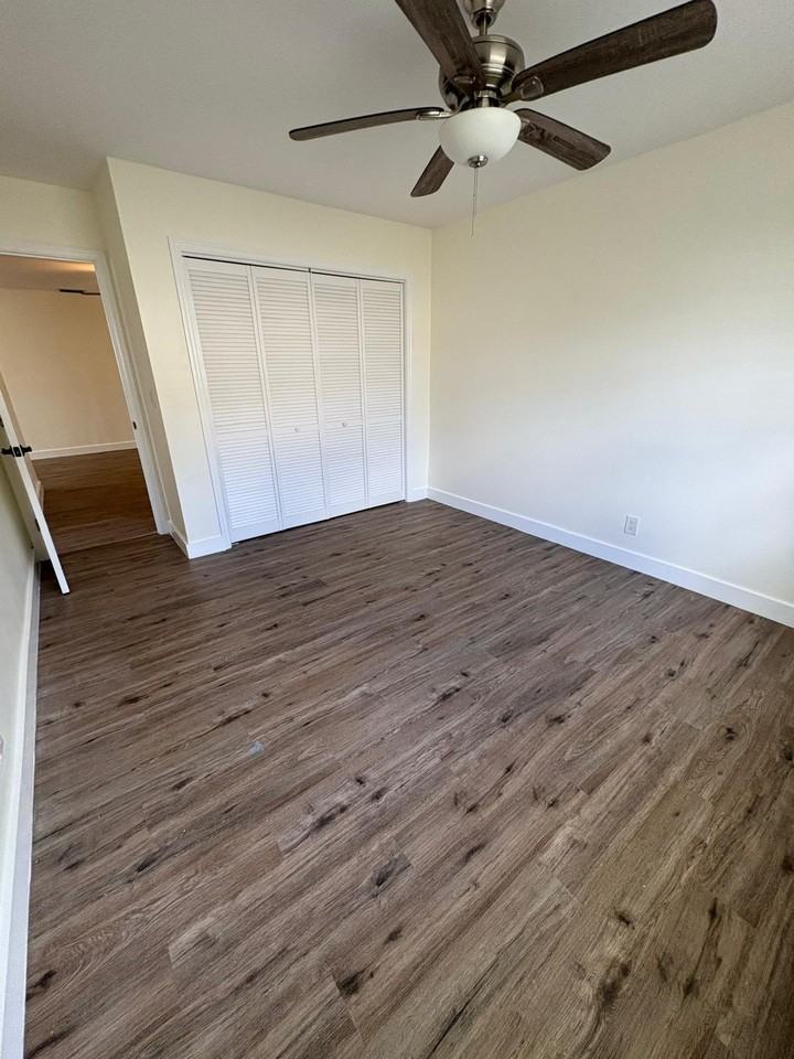 2889 Sw 19th Pl #B - Photo 5 of 11