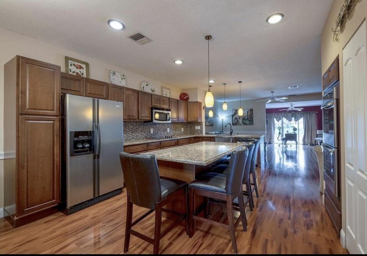 9217 Boca Gardens Cir S #D - Photo 2 of 18