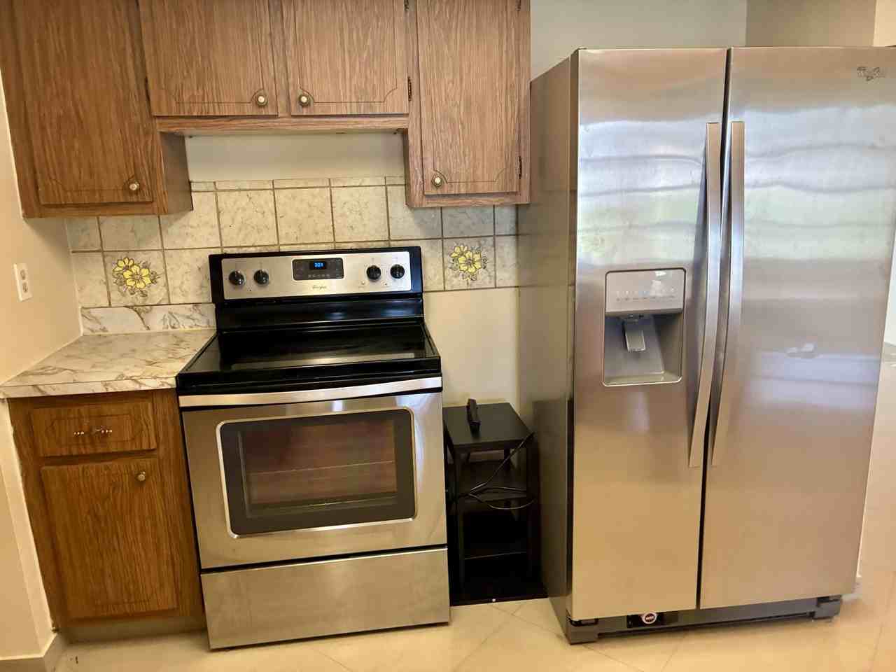7470 Nw 7th Pl - Photo 6 of 28
