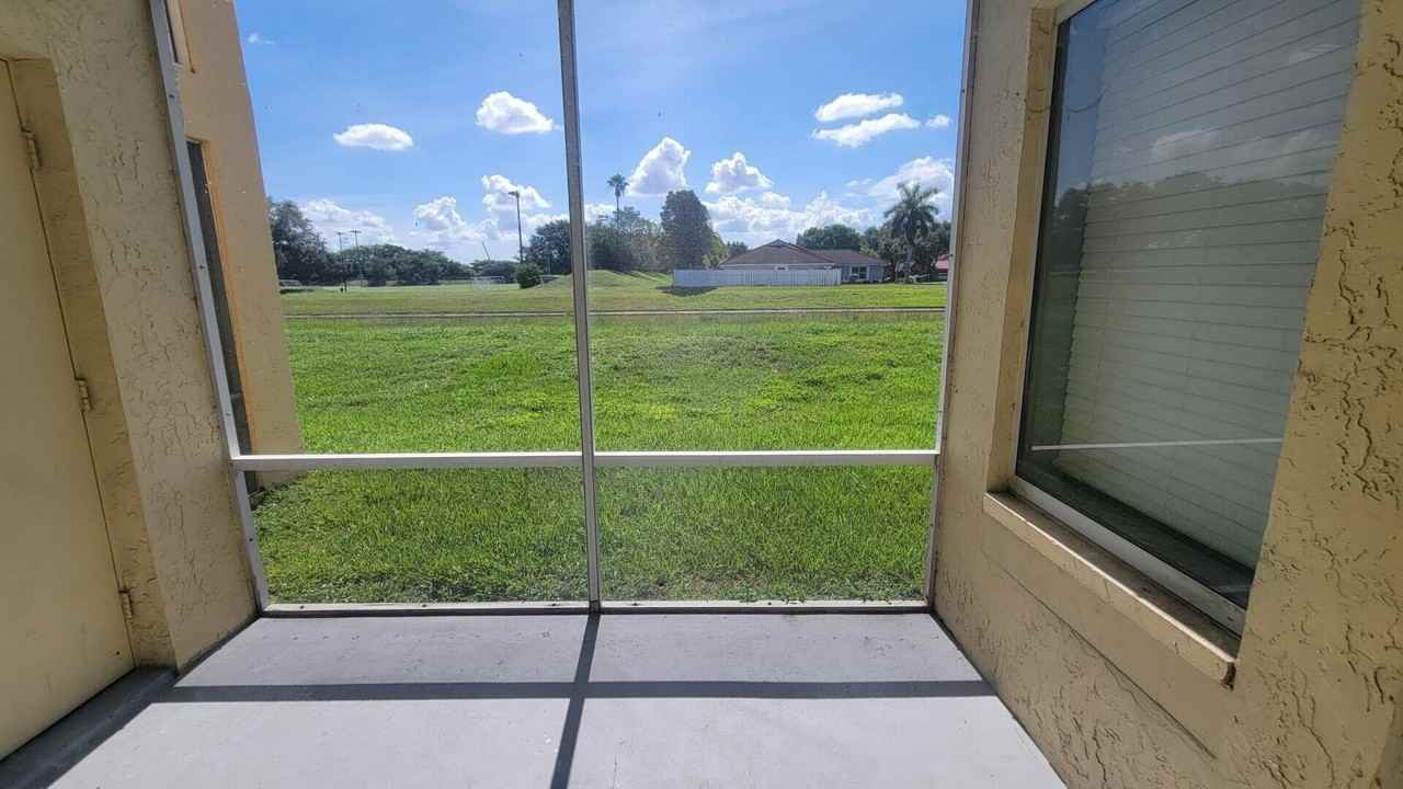 969 Coral Club Dr #969 - Photo 5 of 24