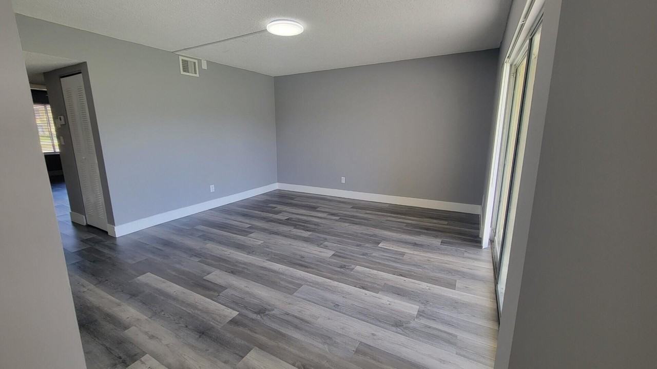 969 Coral Club Dr #969 - Photo 6 of 24