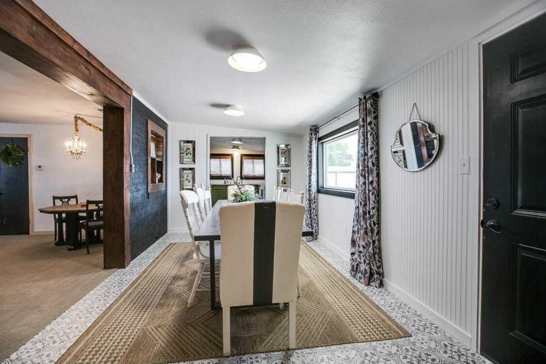 2095 End St - Photo 7 of 20