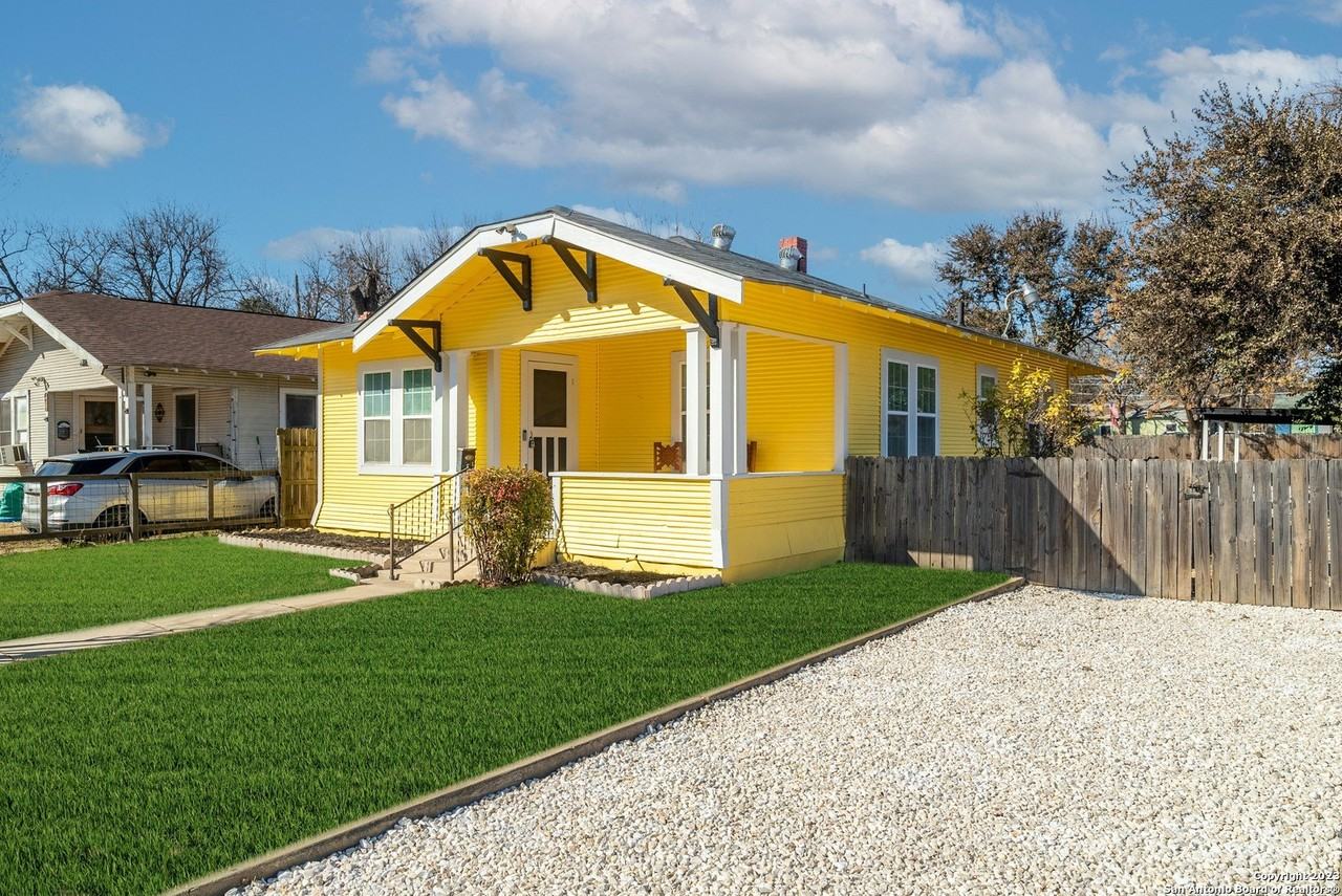 475 E French Pl - Photo 2 of 42
