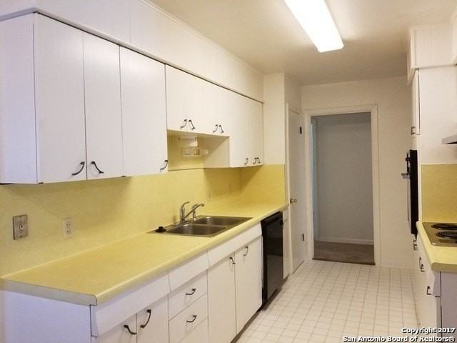 214 Beechwood Ave - Photo 7 of 23