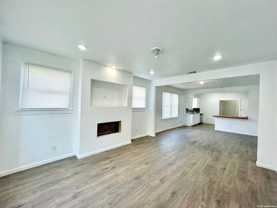 2623 W Houston St - Photo 1 of 1