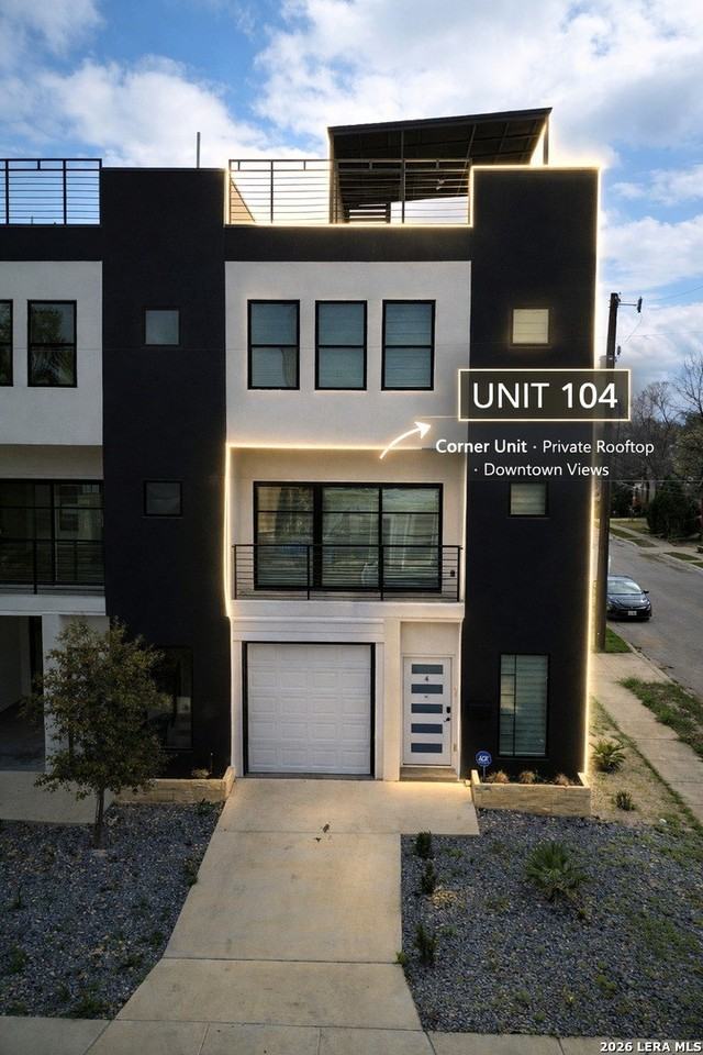 308 S Mesquite St #104 - Photo 2 of 22
