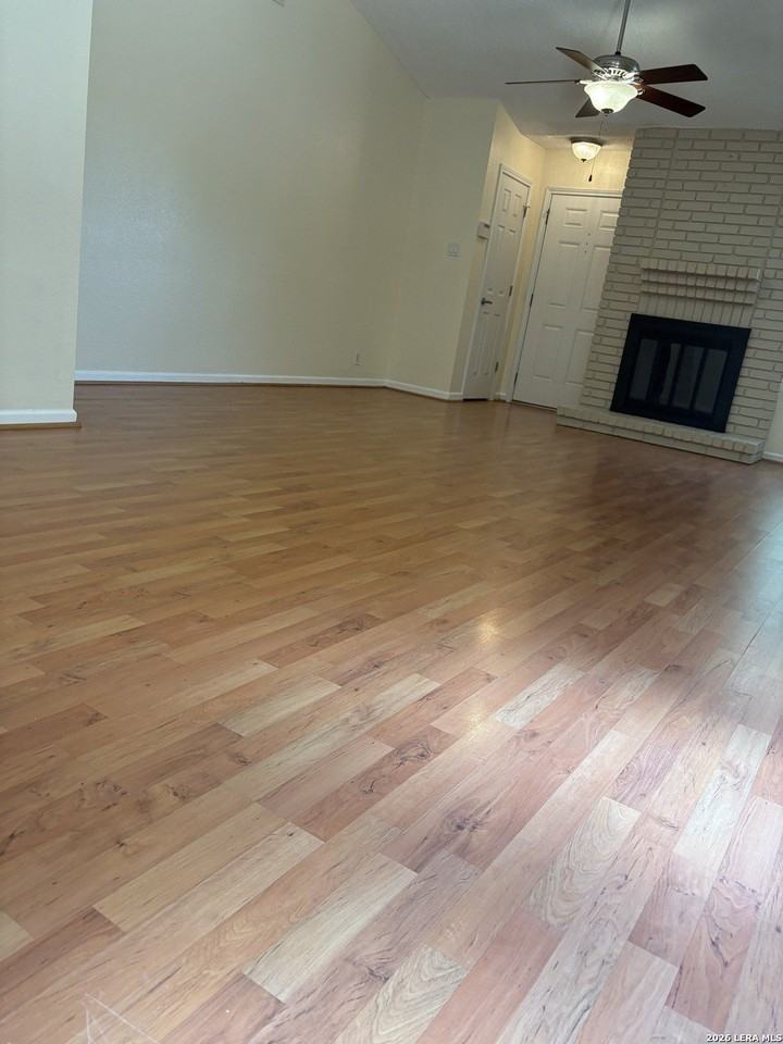 703 Meadow Gate - Photo 6 of 22