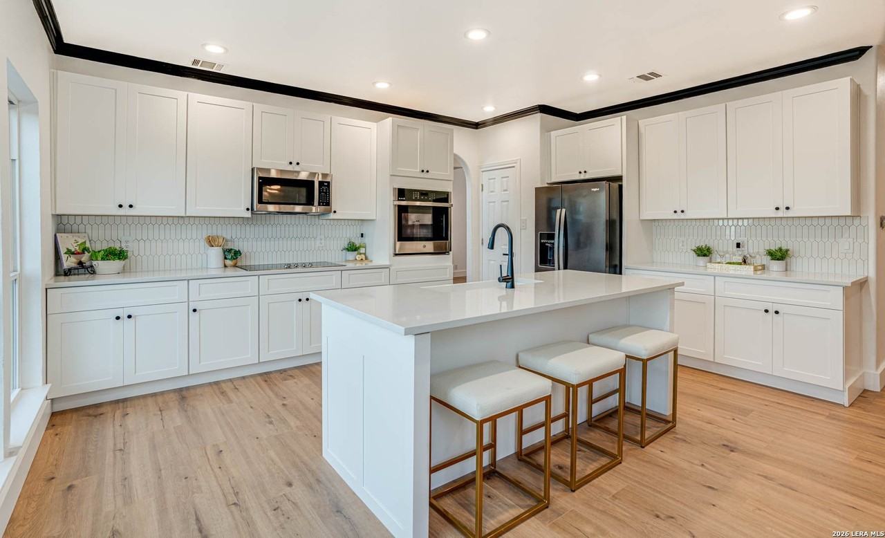 2842 Stokely Hl - Photo 5 of 18