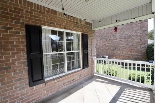 3192 Mayflower Ln - Photo 6 of 50
