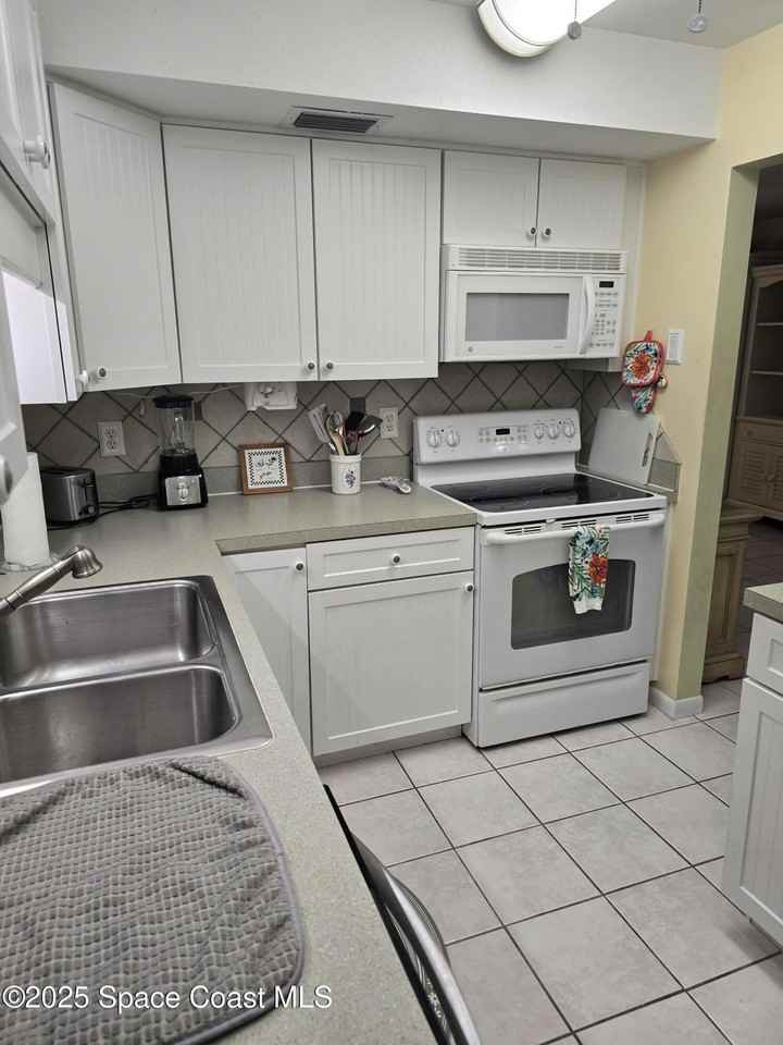 2700 N Highway A1a #16-203 - Photo 7 of 37