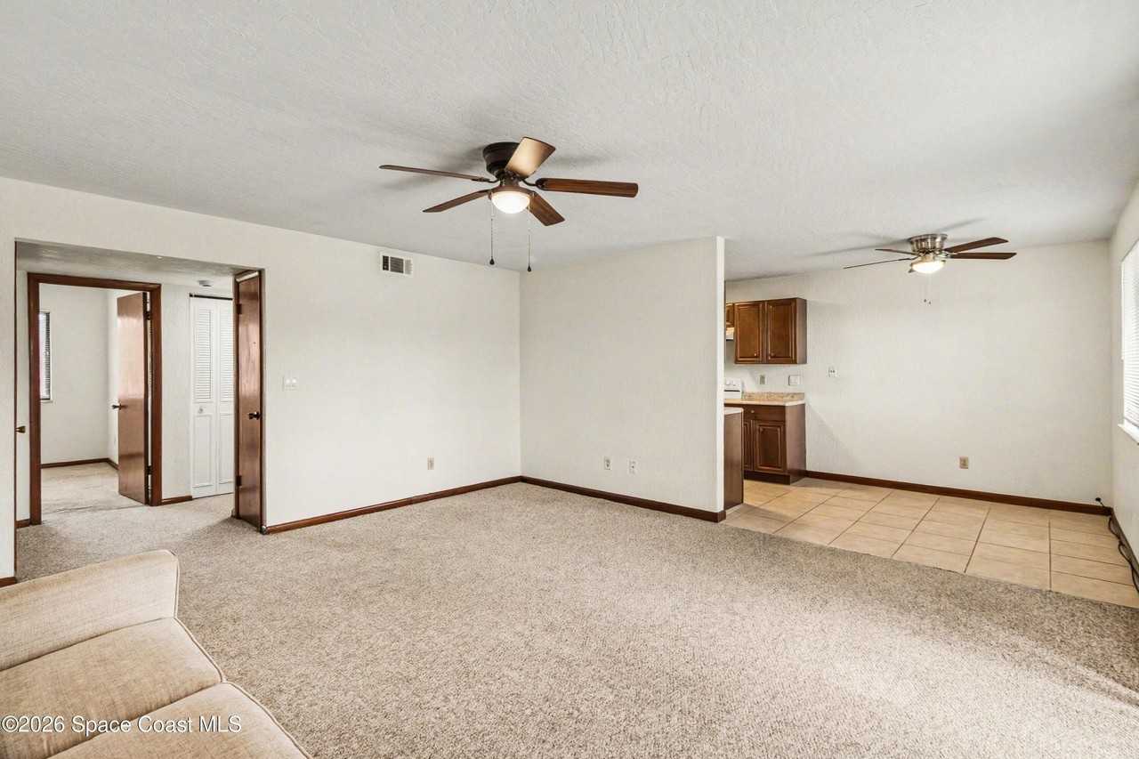 1123 Tree Ridge Ln Ne - Photo 4 of 16