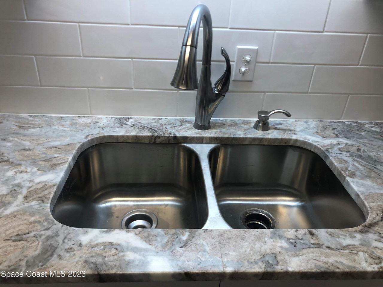 1830 Long Iron Dr #724 - Photo 5 of 24