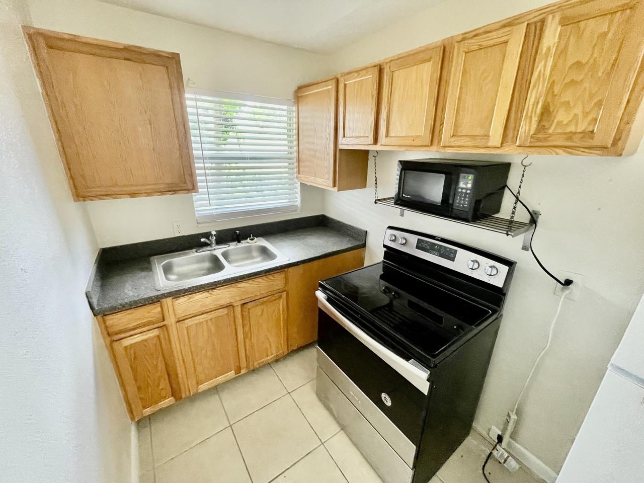 306 Johnson Ave #7 - Photo 6 of 7