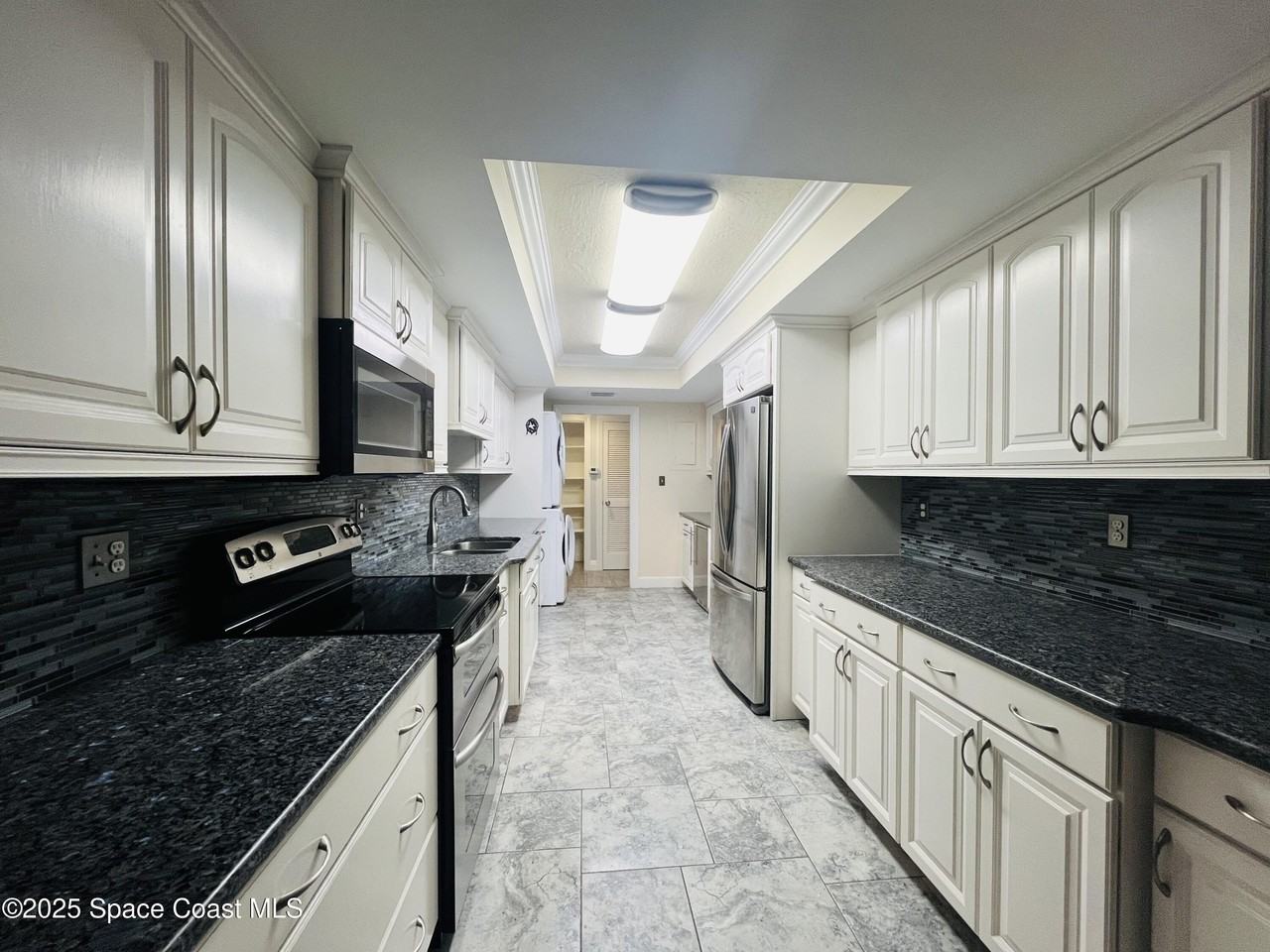 115 N Indian River Dr #109 - Photo 5 of 31