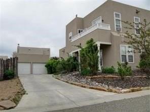 4309 Juniper Hill Ln - Photo 3 of 42