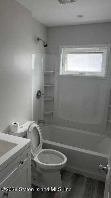 311 Jefferson Ave #2 - Photo 3 of 4