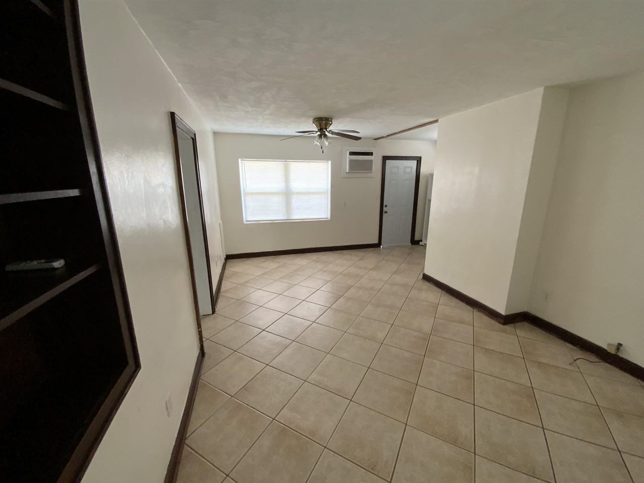 2408 Gillis St - Photo 3 of 16