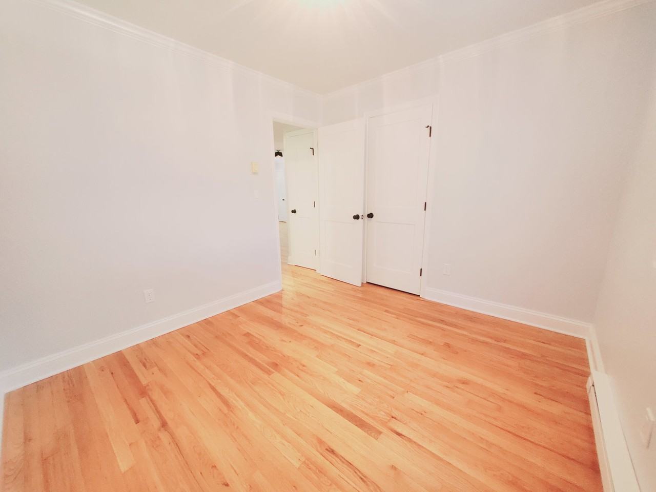 409 Glenbrook Rd #F - Photo 7 of 8