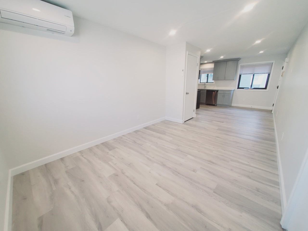 28 Ferris Ave #3 - Photo 3 of 7