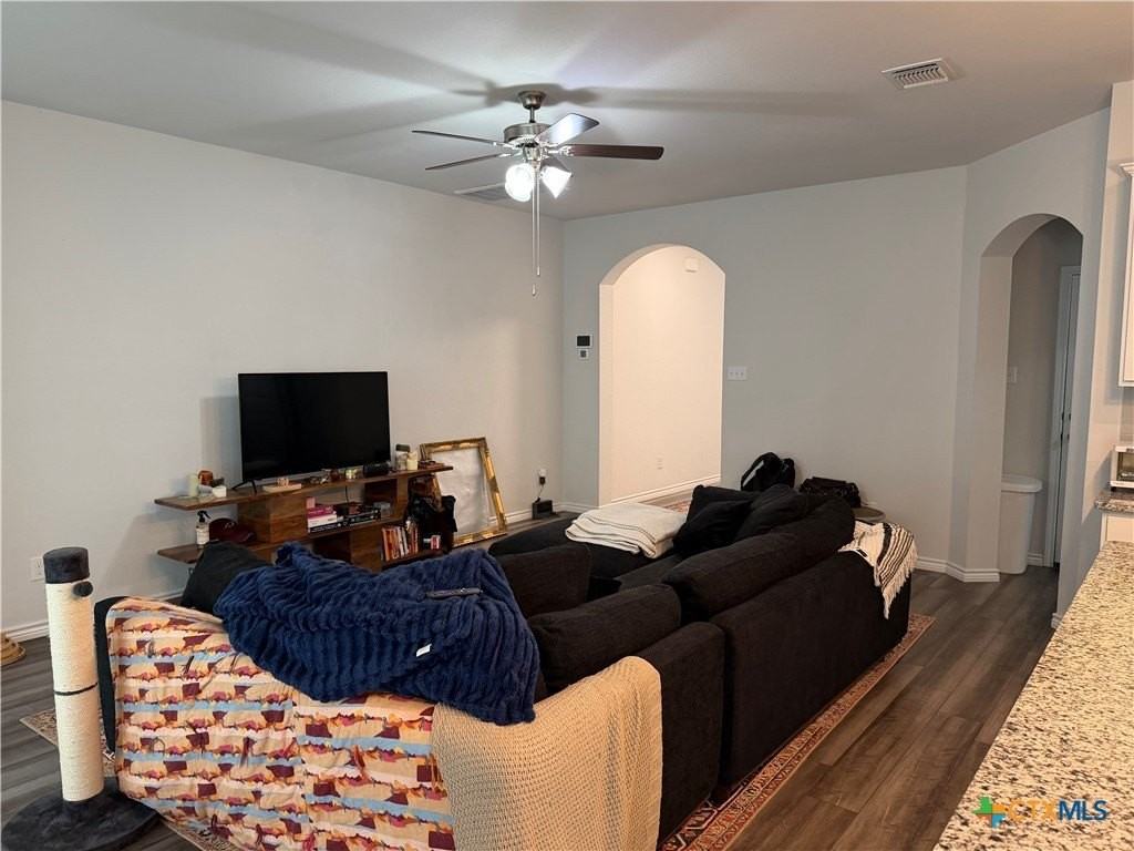 5630 Baffin Ln - Photo 6 of 21