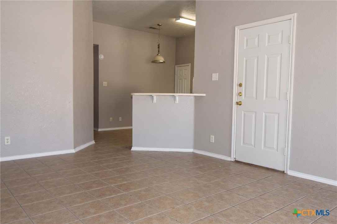 304 Jeff Gordon Dr #A - Photo 3 of 14