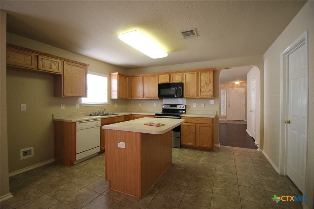 249 Val Verde Dr - Photo 6 of 23
