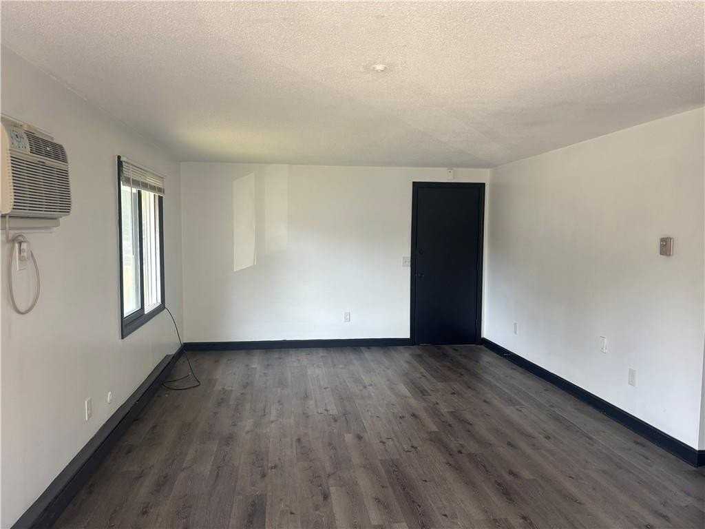 115 Nepaug Rd #10 - Photo 2 of 6
