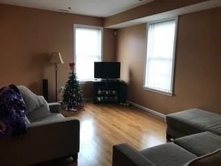 212 Atwells Ave - Photo 4 of 7