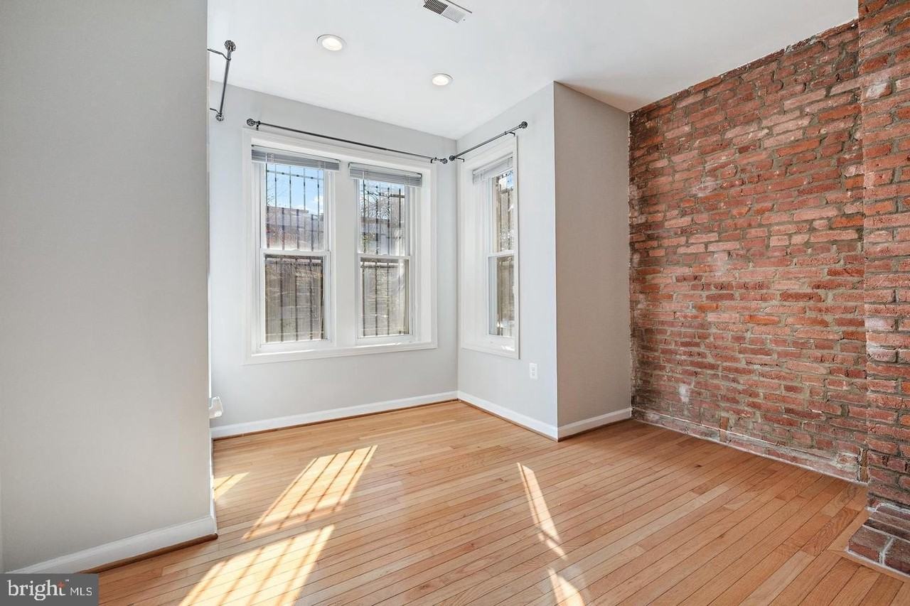 504 L St Ne #A - Photo 4 of 20