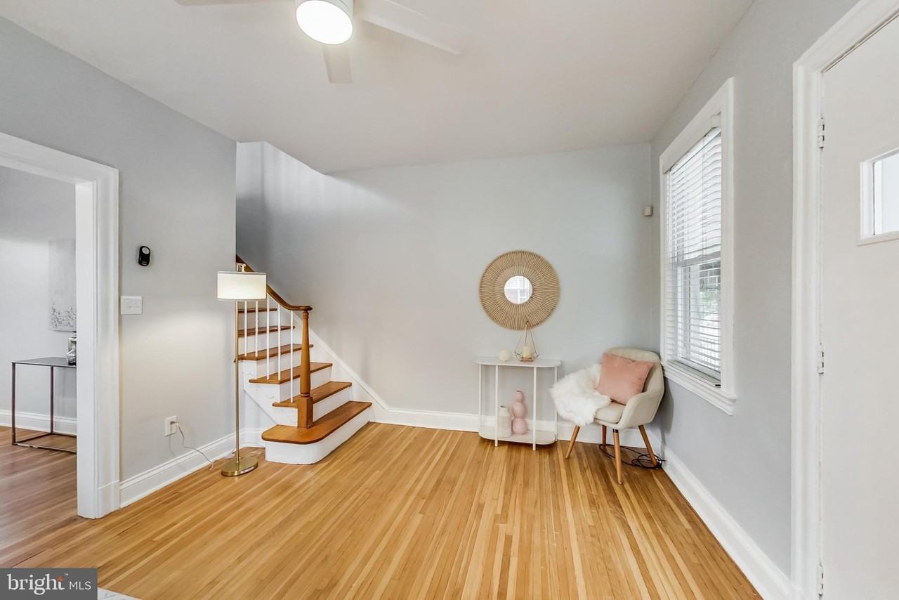 6203 8th St Nw - Photo 7 of 44