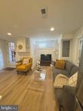 143 13th St Ne #B - Photo 1 of 1
