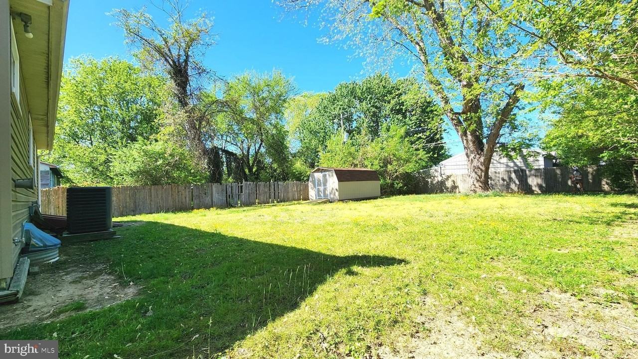 5 Glenwood Dr - Photo 7 of 30