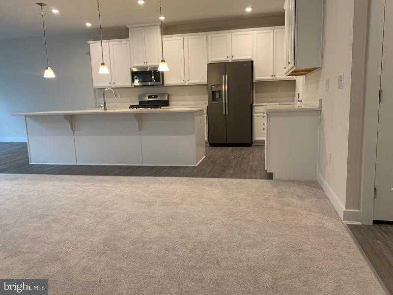 37322 Kestrel Way - Photo 2 of 8