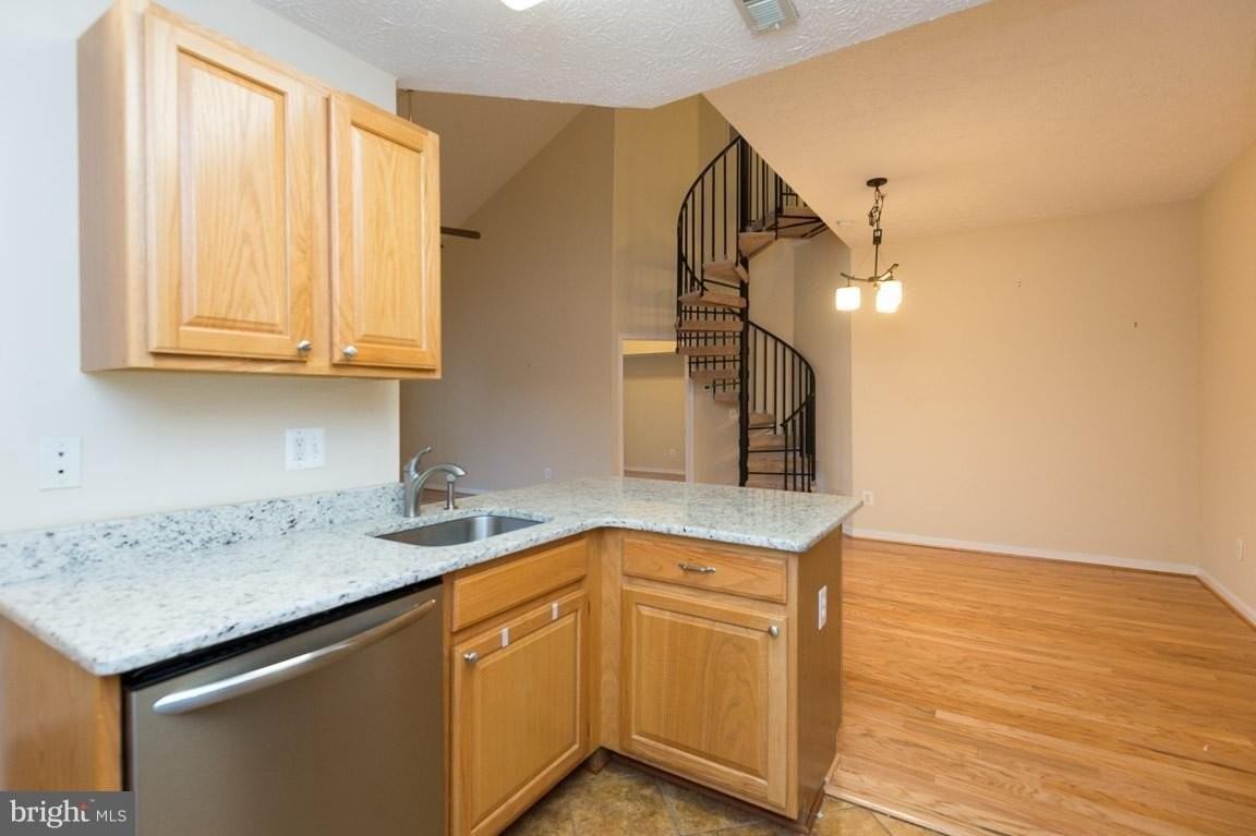 2013 Warners Ter S #345 - Photo 6 of 22