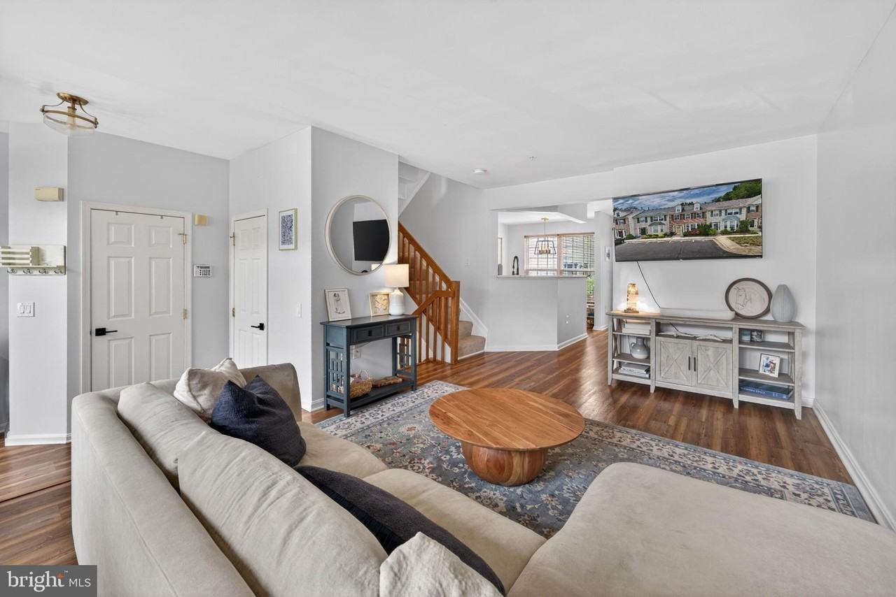 149 Quiet Waters Pl - Photo 4 of 50