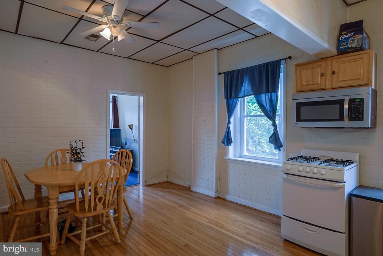 1501 Light St #2ndFL - Photo 6 of 16