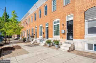 618 S Newkirk St - Photo 1 of 1