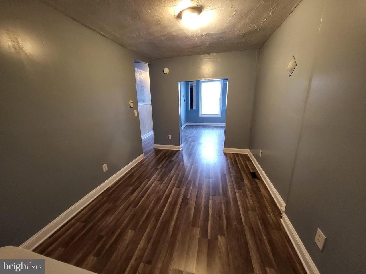 517 N Rose St - Photo 3 of 13