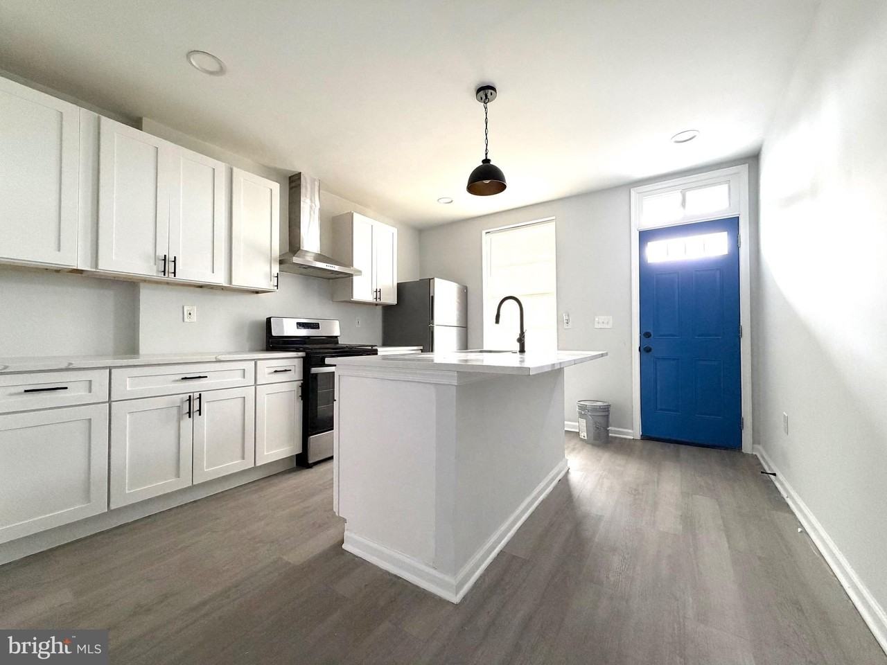 608 Oldham St - Photo 3 of 11