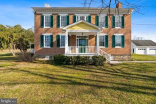 15615 Falls Rd - Photo 1 of 1