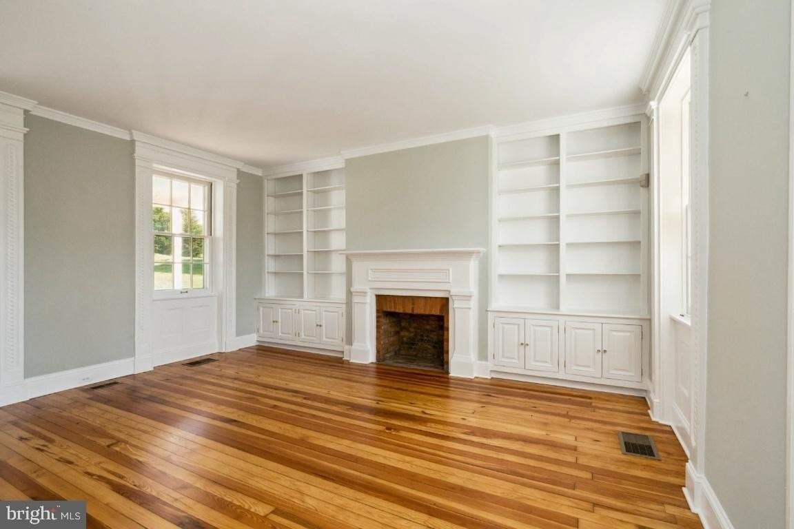 15615 Falls Rd - Photo 6 of 48