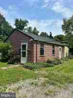 featured image of 1021 Goff Rd