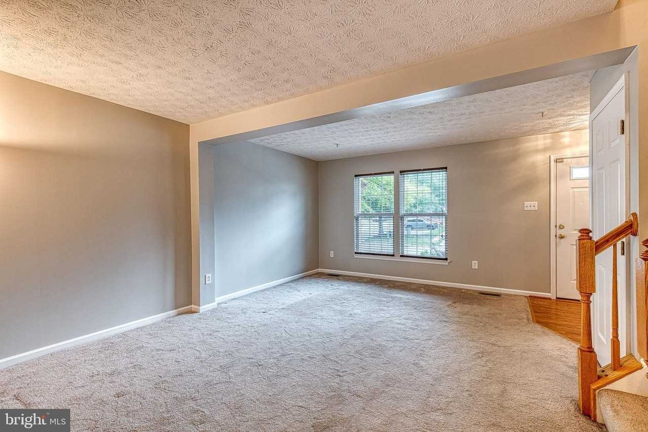27 Silver Birch Ct - Photo 5 of 23