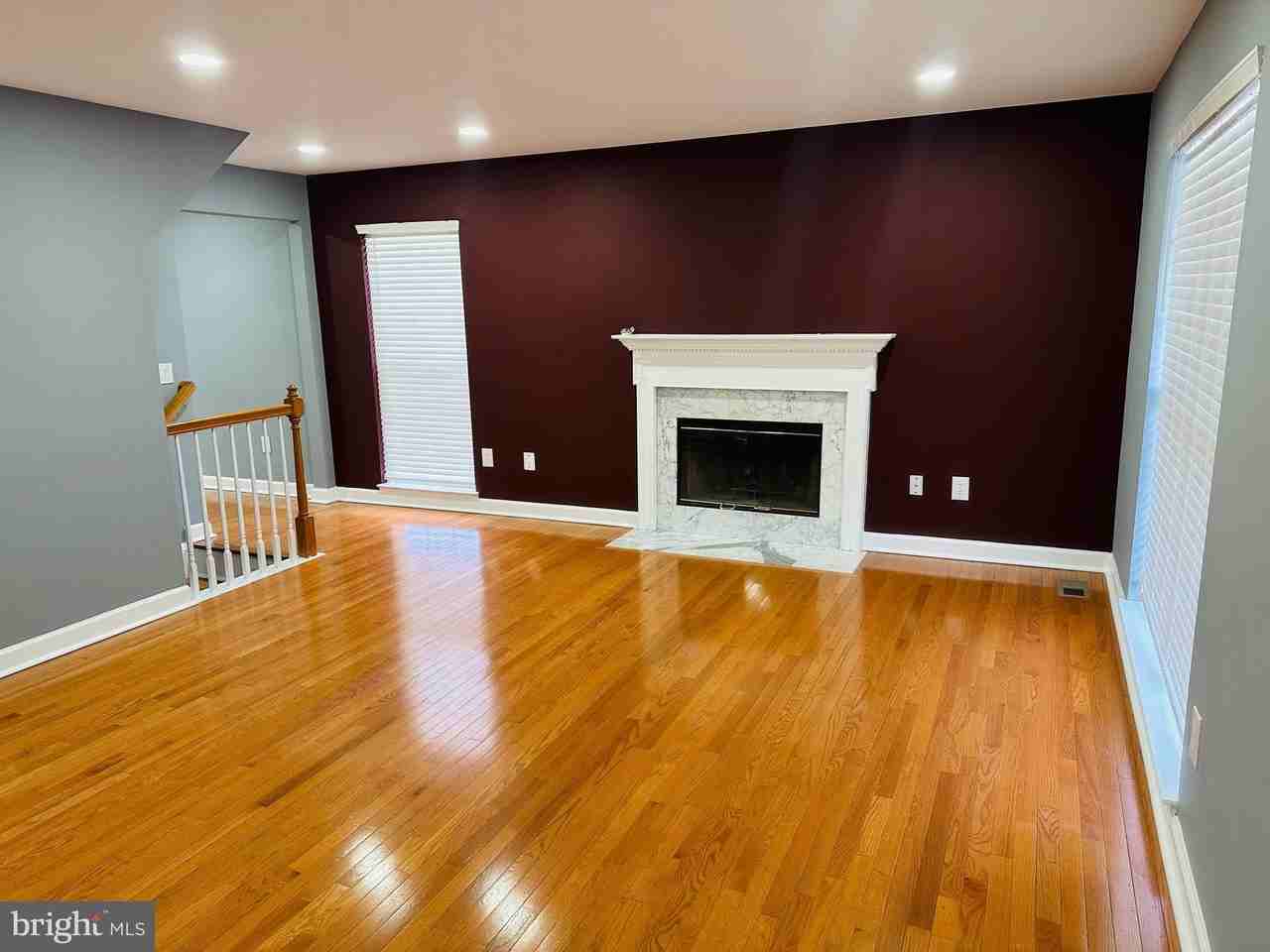 4518 Runnymeade Rd - Photo 2 of 22