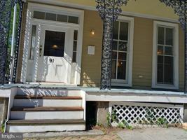 featured image of 91 N Main St