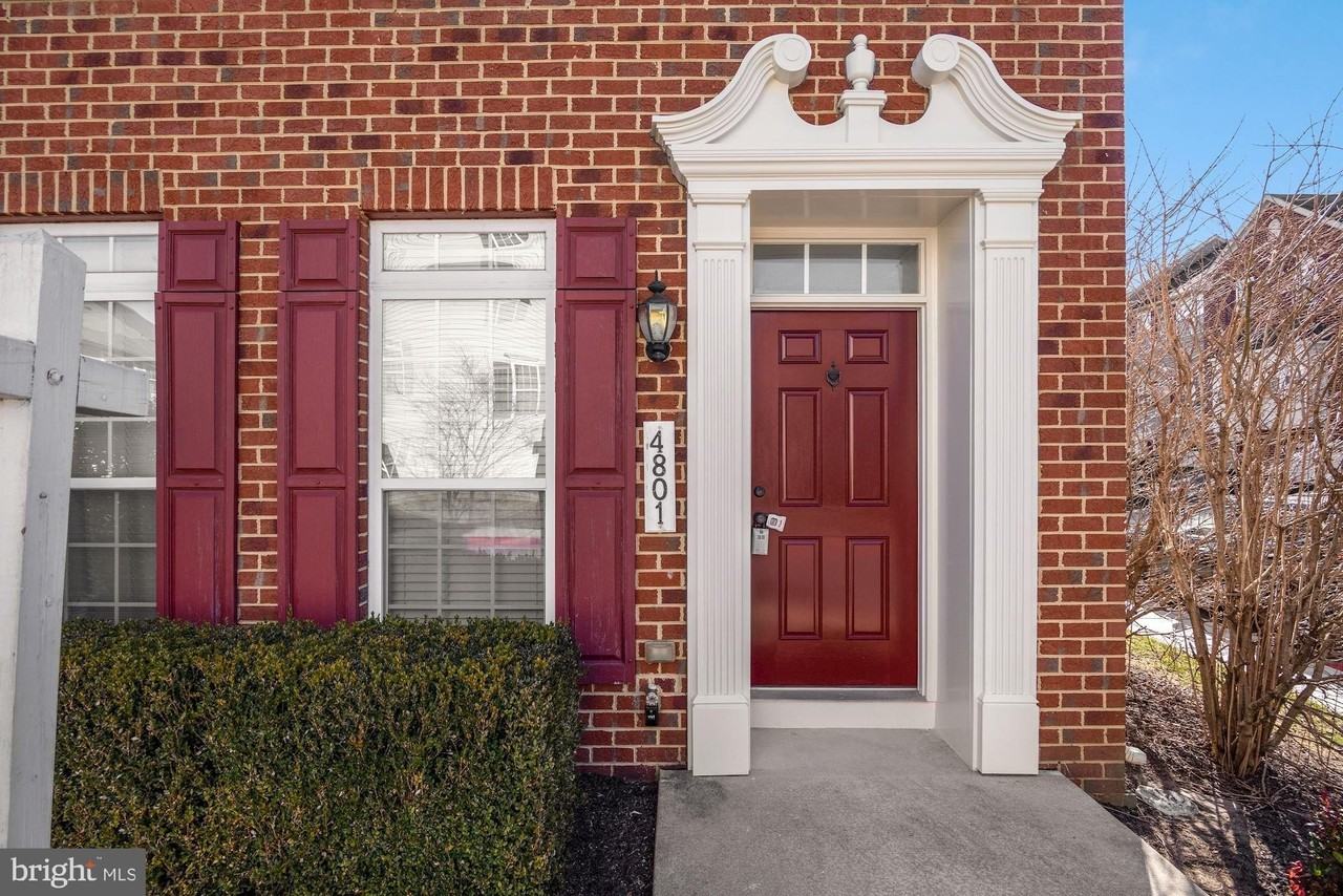 4801 Portsmouth Rd #17 - Photo 2 of 33