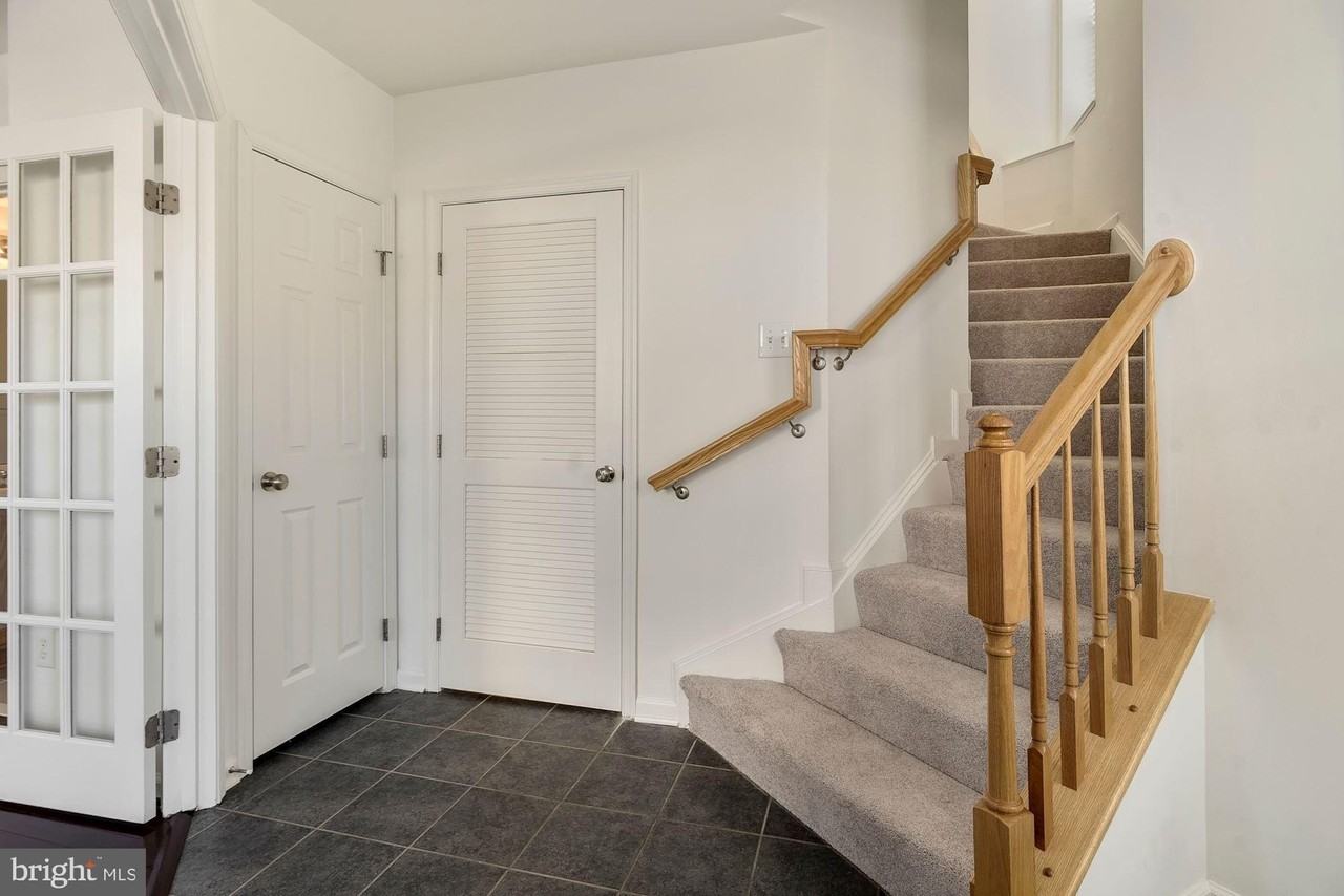 4801 Portsmouth Rd #17 - Photo 4 of 33