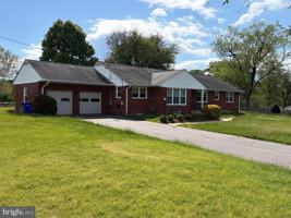 featured image of 16632 Alden Ave