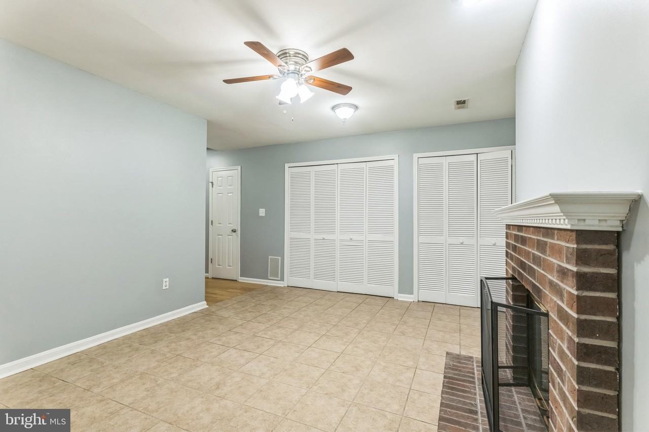 20539 Golf Course Dr #305 - Photo 5 of 28